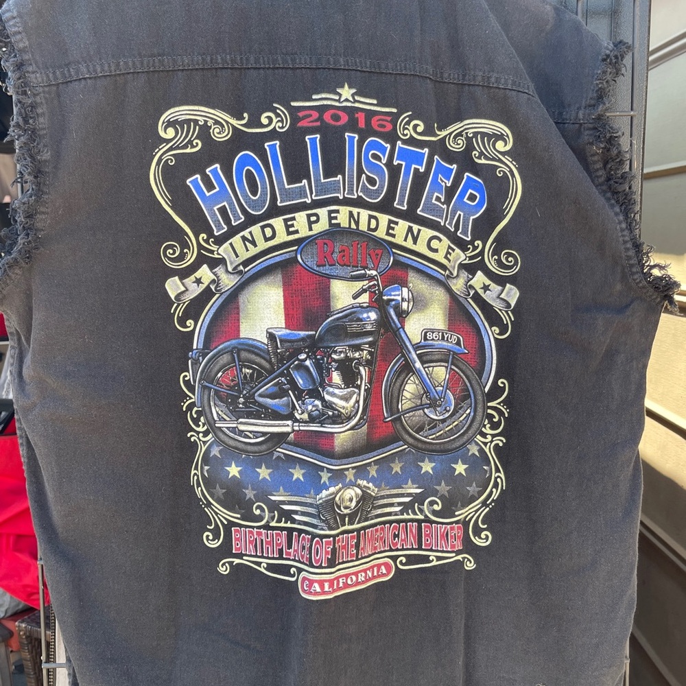 2016 Hollister Independence Rally Black Sleeveless Biker Wear shirt size XL